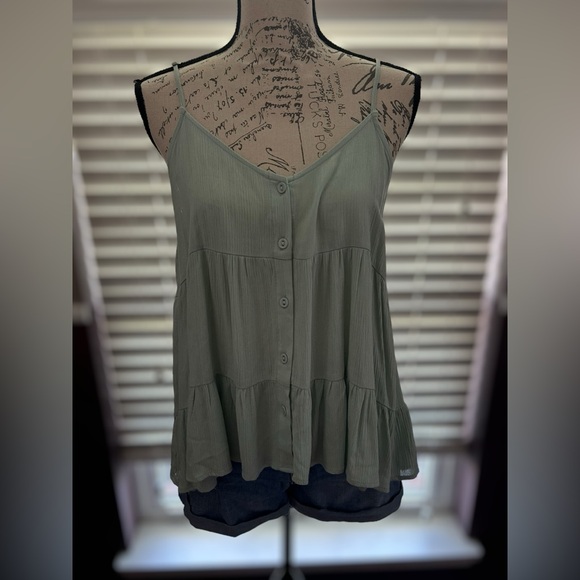 Classy Chaos Boutique Tops - Pure Button Down Top